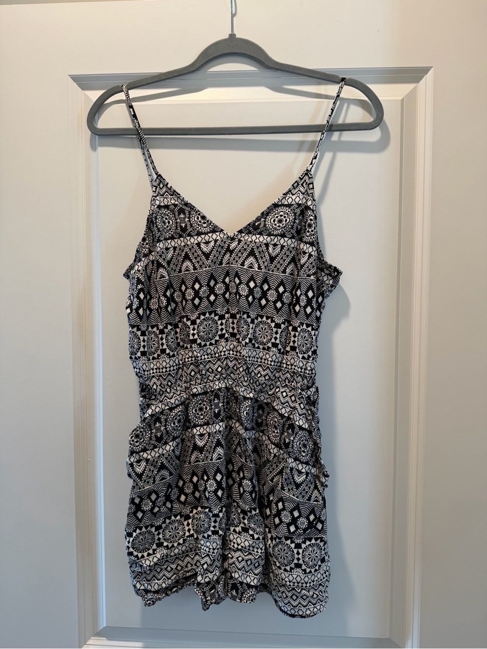 H&M Black and White Geometric Print Womens' One-Piece Romper